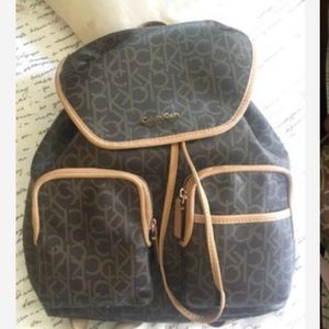 CALVIN KLEIN SHOULDER STRAP BAG