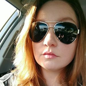 Meet your Posher, Jenny