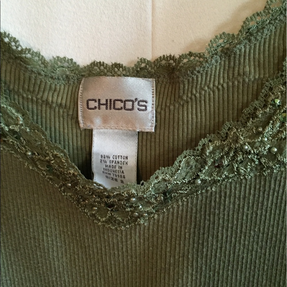 Matching jacket shirt and tank.