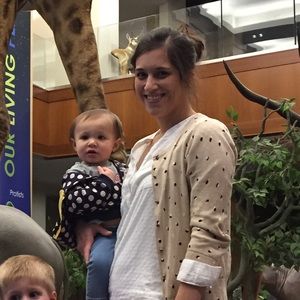 Meet your Posher, Ellyne