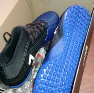 Adidas shoes soccer indoor new