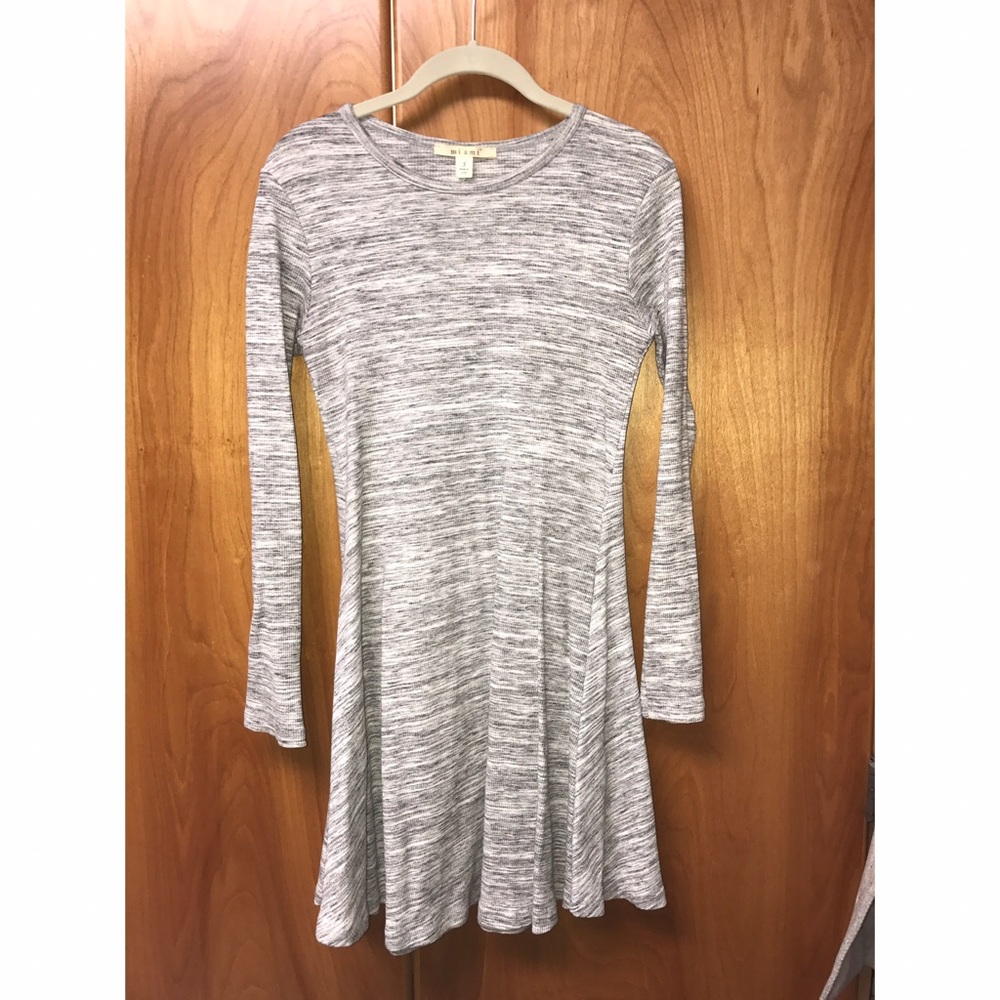 Long sleeve dress