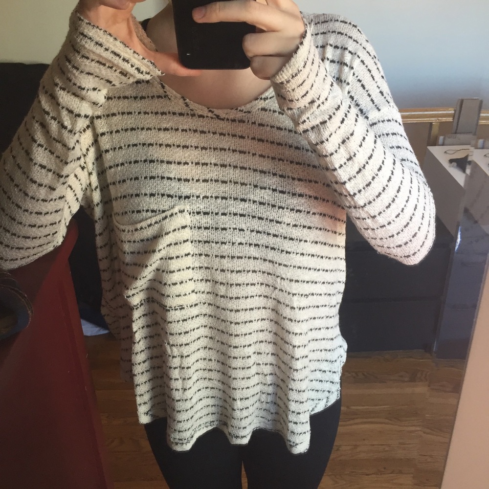 Open back long sleeve shirt