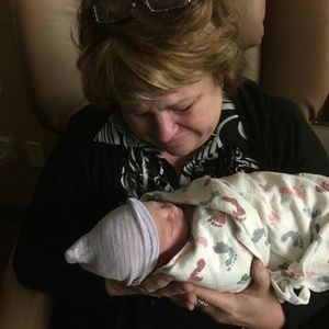 Meet your Posher, Debra