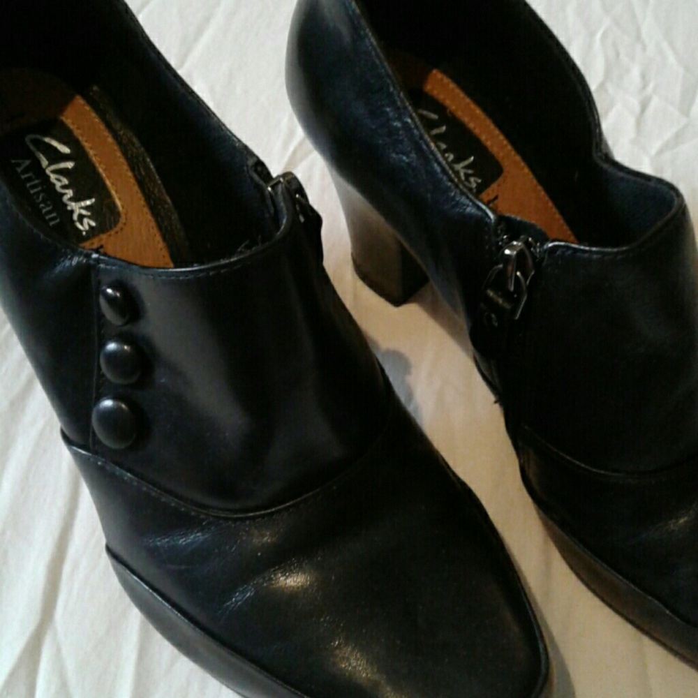 Clarks artisan
