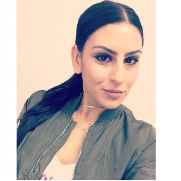 Tanya Kara Jewelry Jewelry - "Staple Piece" Gold Classic Choker Necklace Tanya Kara Jewelry Jewelry - "Staple Piece" Gold Classic Choker Necklace