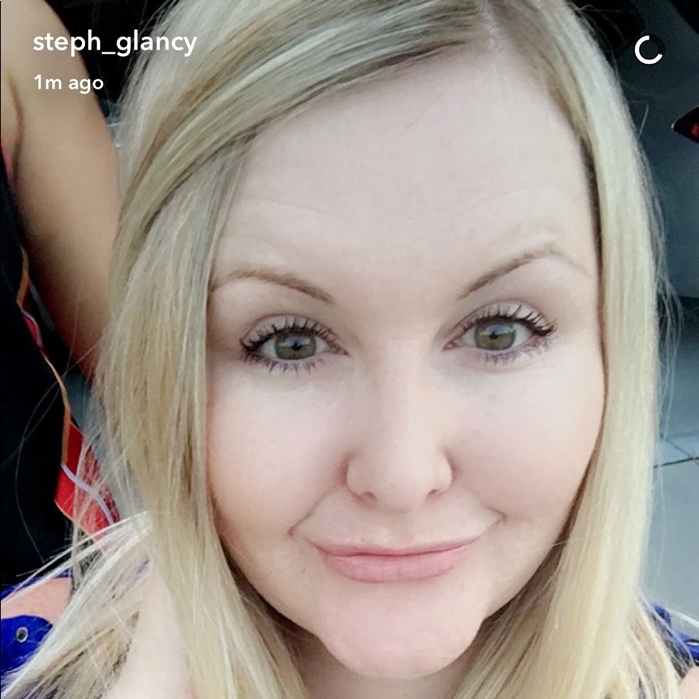 Meet your Posher, Stephanie