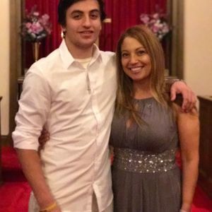 Meet your Posher, Angelique