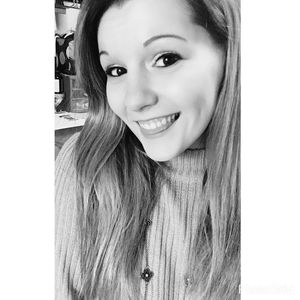 Meet your Posher, Carolyn