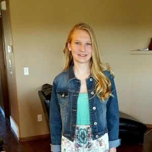 Meet your Posher, Madelyn