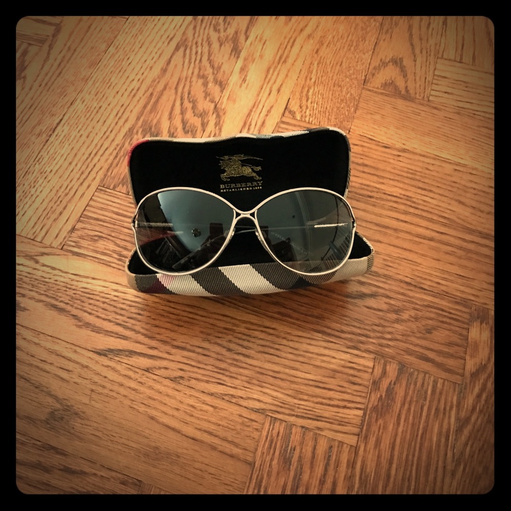 Burberry Sunglasses