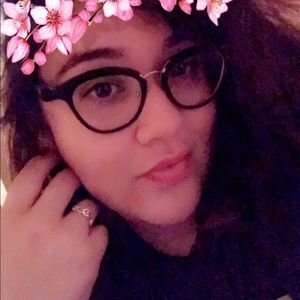 Meet your Posher, Maria