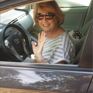 Meet your Posher, Sandra