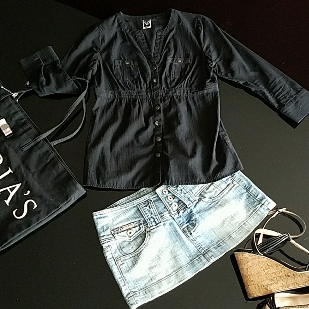 Casual Cute Cotton Black Button Up Size Small