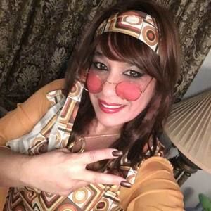 Meet your Posher, Nilsa