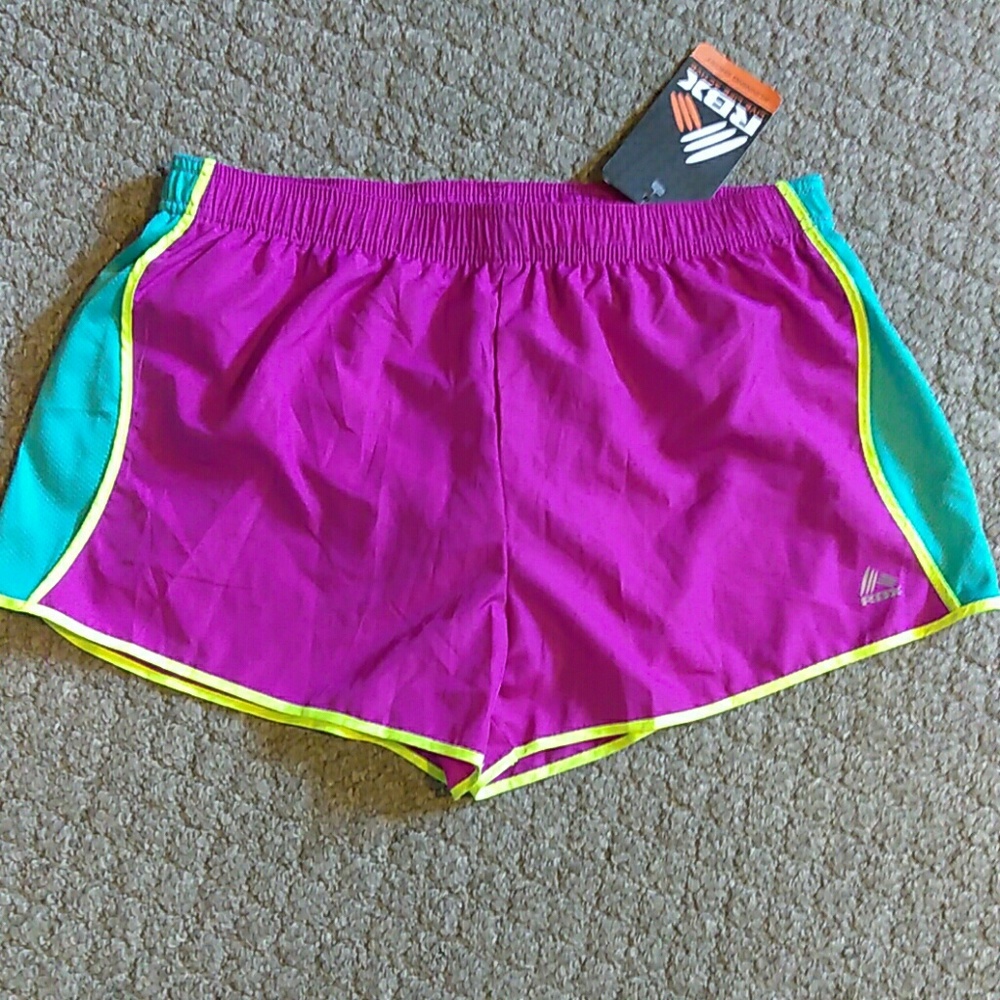 Reebok women running shorts sz L