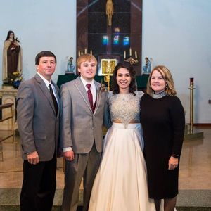 Meet your Posher, Annie