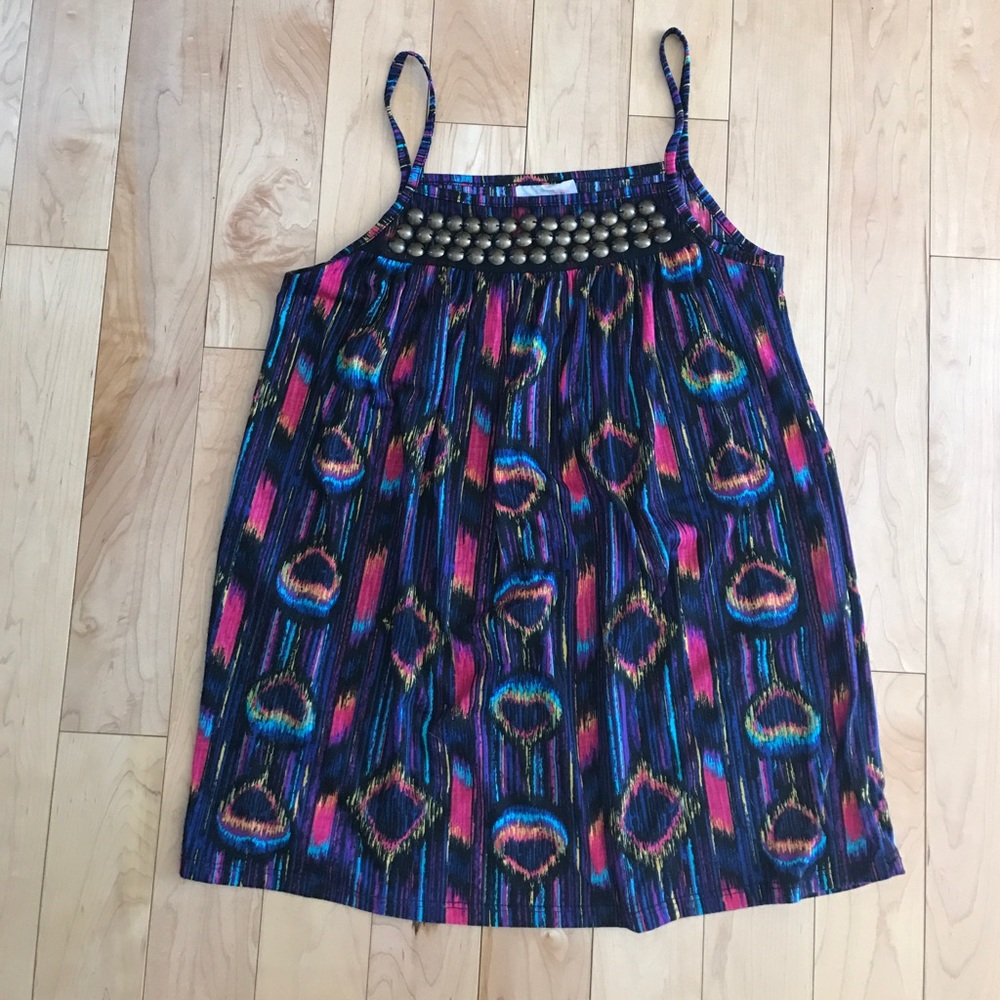 Colorful flowy tank
