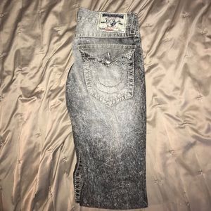 True Religion 29 waist denim STRAIGHT fit jeans