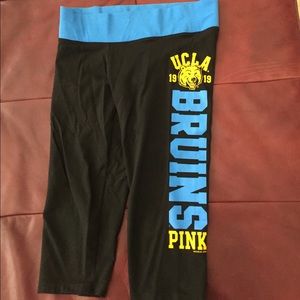PINK UCLA crop leggings