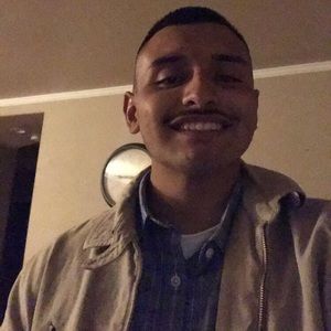 Meet your Posher, Armando