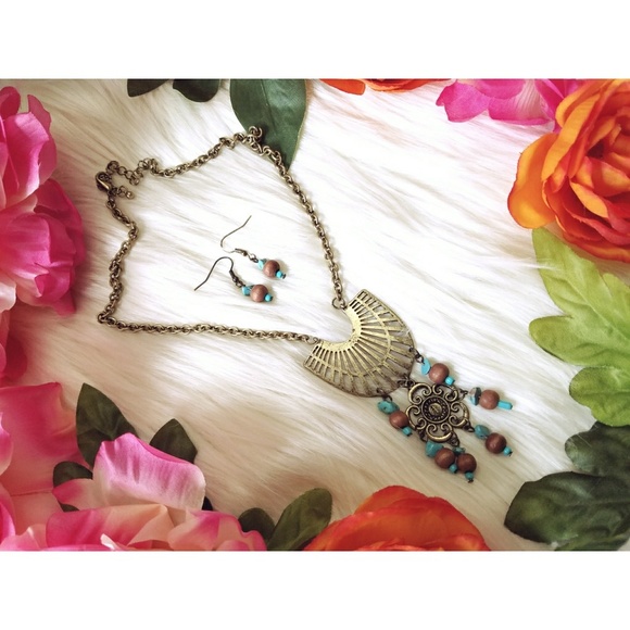Jewelry - Festival necklace Jewelry - Festival necklace