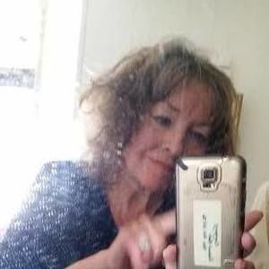 Meet your Posher, Gloria