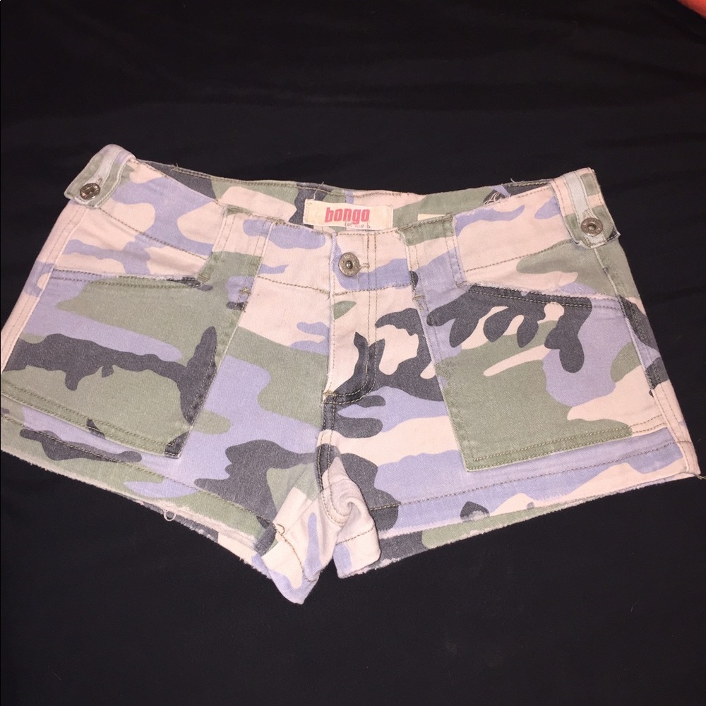 Bongo camo shorts size 7
