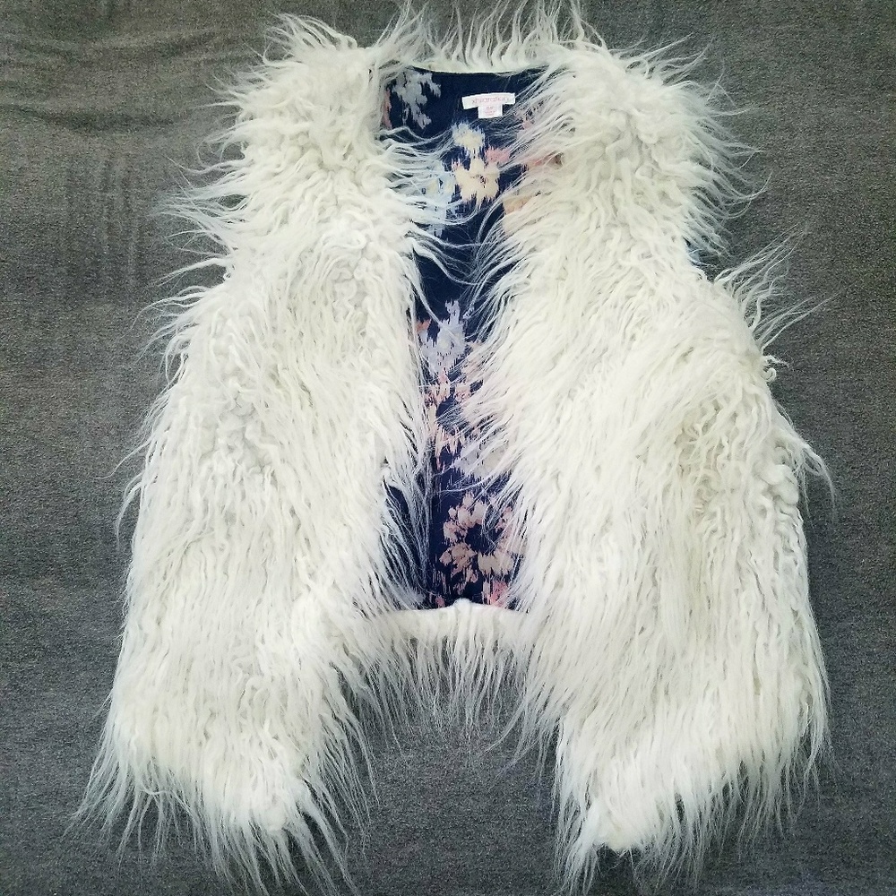 Faux fur vest