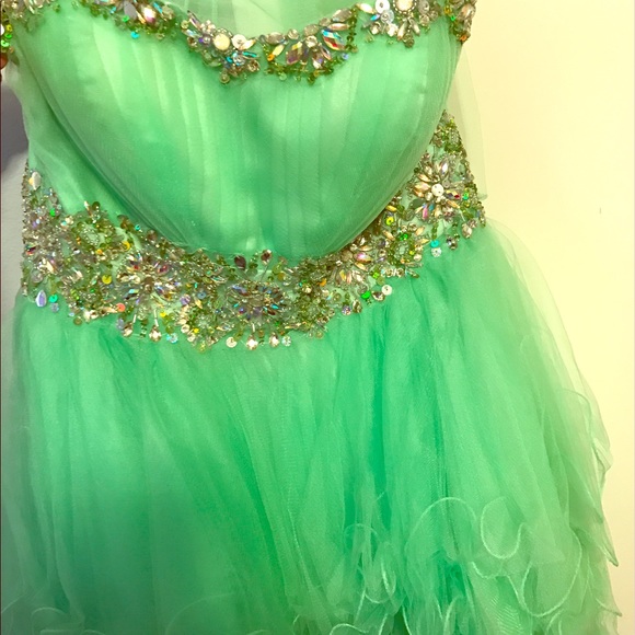 homecoming/Party Dress - Picture 1 of 2