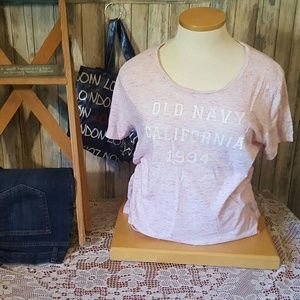 Old Navy short sleeve t-shirt