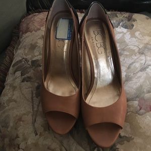 BCBG shoes
