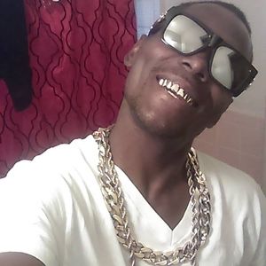 Meet your Posher, Howard