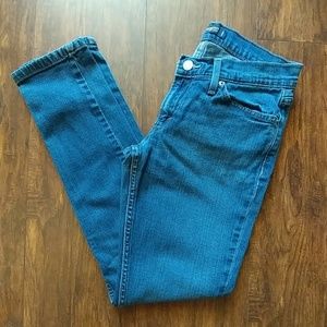 Levis womans skinny jeans
