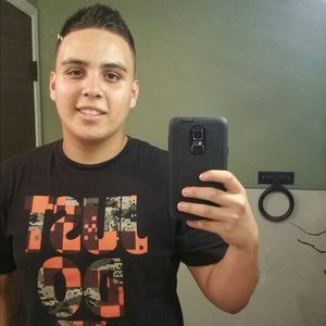 Meet your Posher, Juan