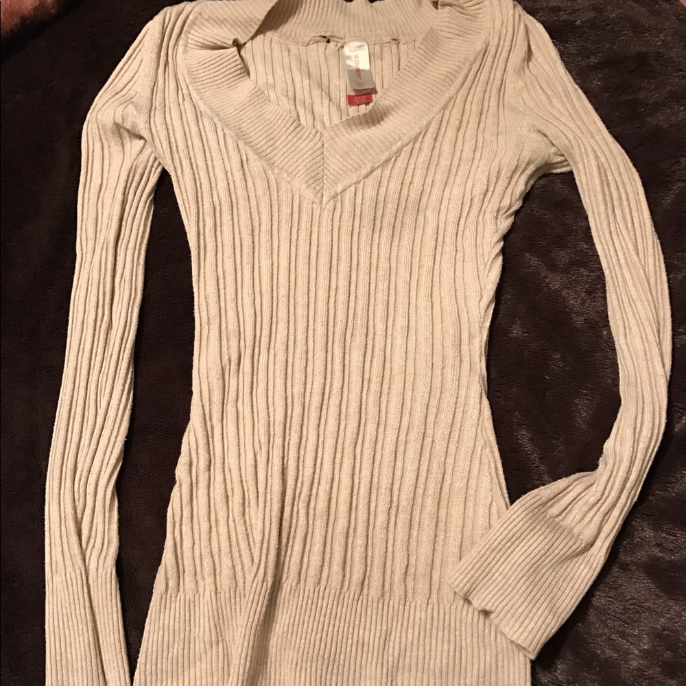 White sweater top