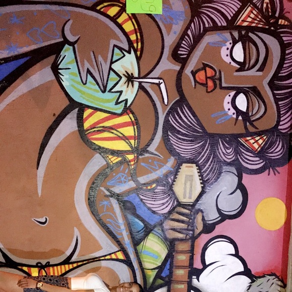 Meet your Posher, Isabella - Picture 1 of 1