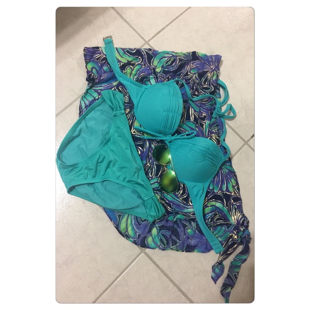 Two piece bikini set 👙