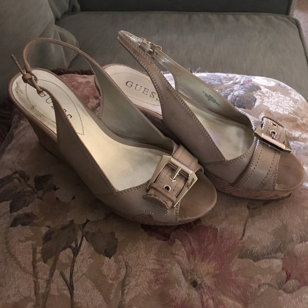 Guess sandals - Picture 2 of 4