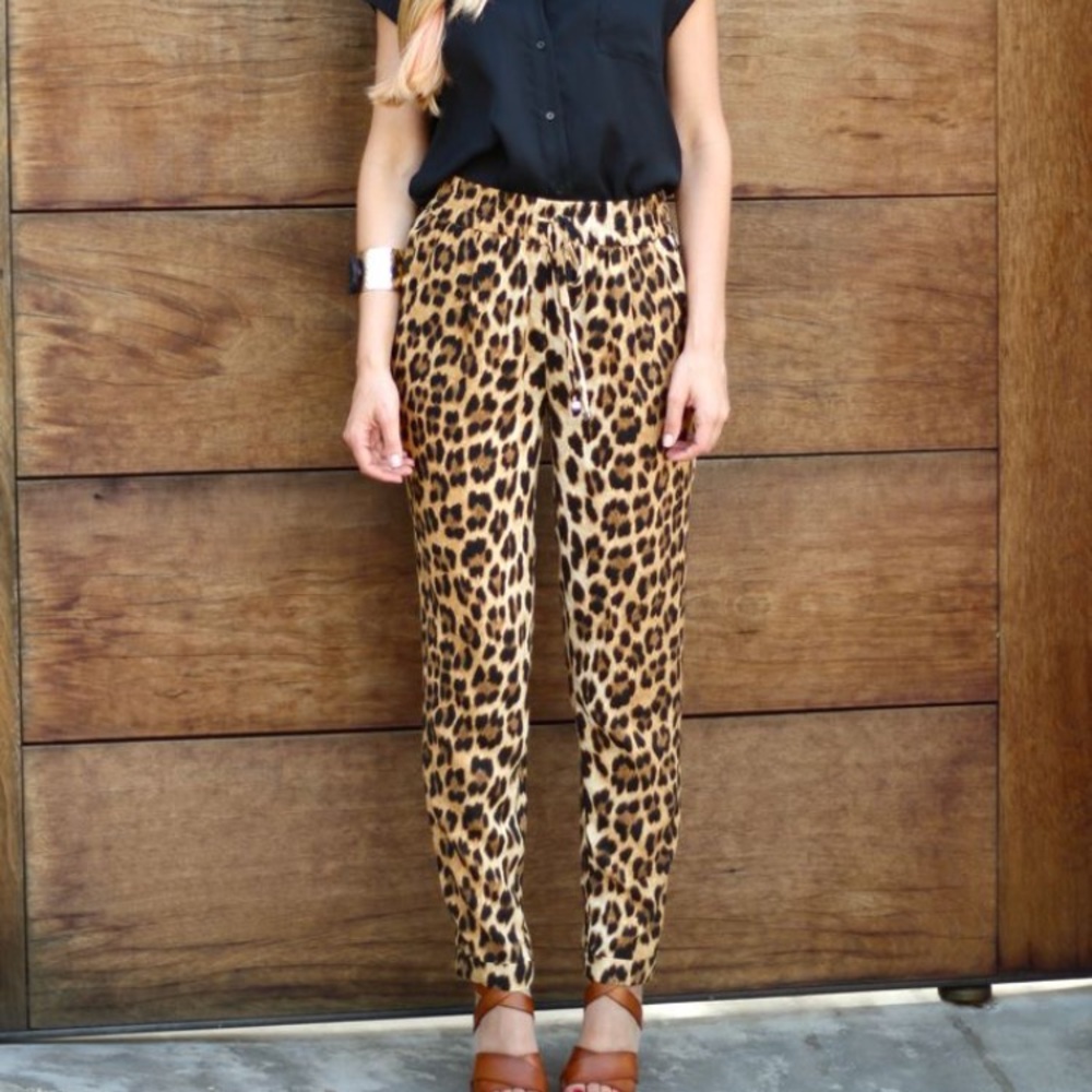 NWT Zara leopard print pants
