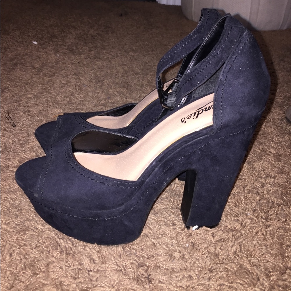 Candies platform - Picture 4 of 5