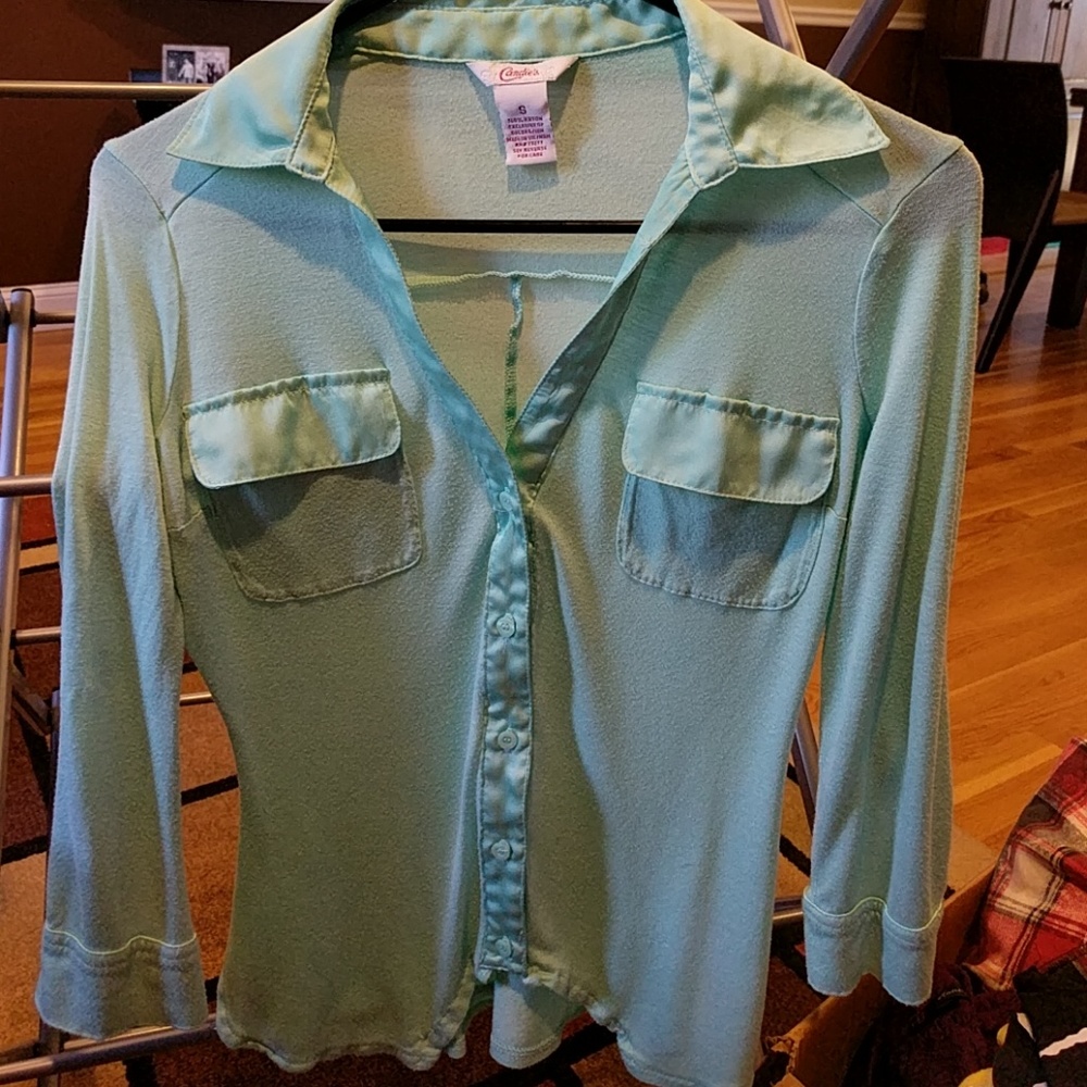 Aqua button down