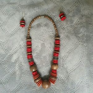 Wood necklace and earing set
