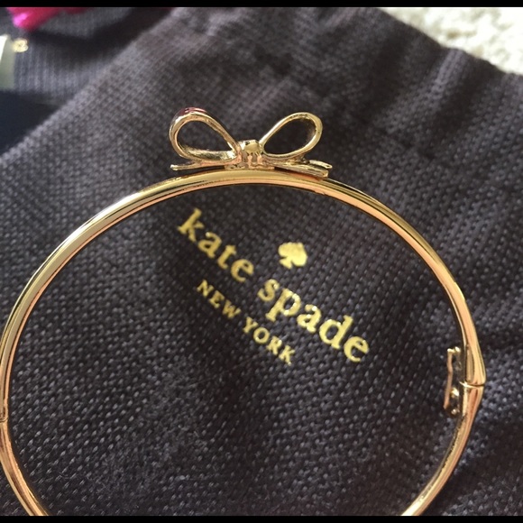 NWT Kate spade earrings and bracelet - Picture 3 of 3