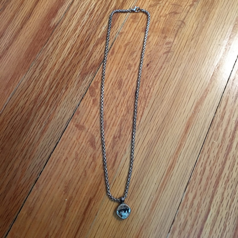 Shearling silver with aquamarine enhancer