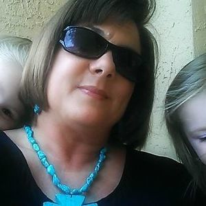 Meet your Posher, Brenda