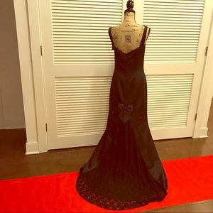 Pinky & Me Sweeping Train Gown