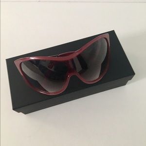 Burgandy YSL oversized sunglasses- like NEW😎