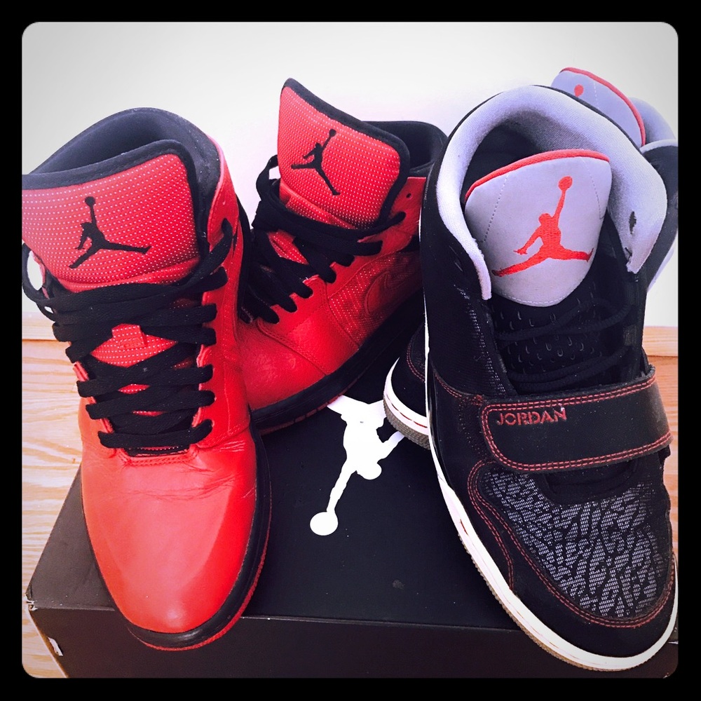 2 pairs of Jordan's