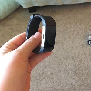 Fitbit charge 2